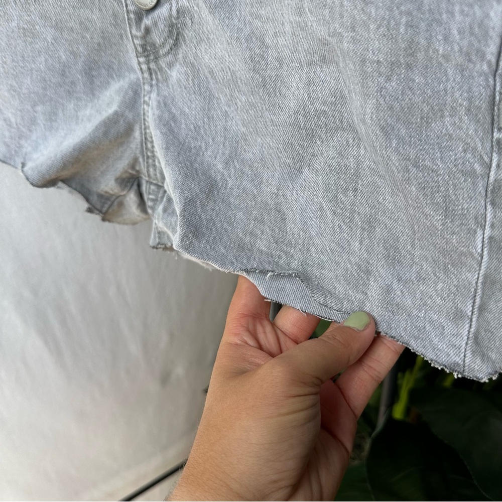 Universal Thread Vintage Midi Grey Button Fly Jea… - image 2